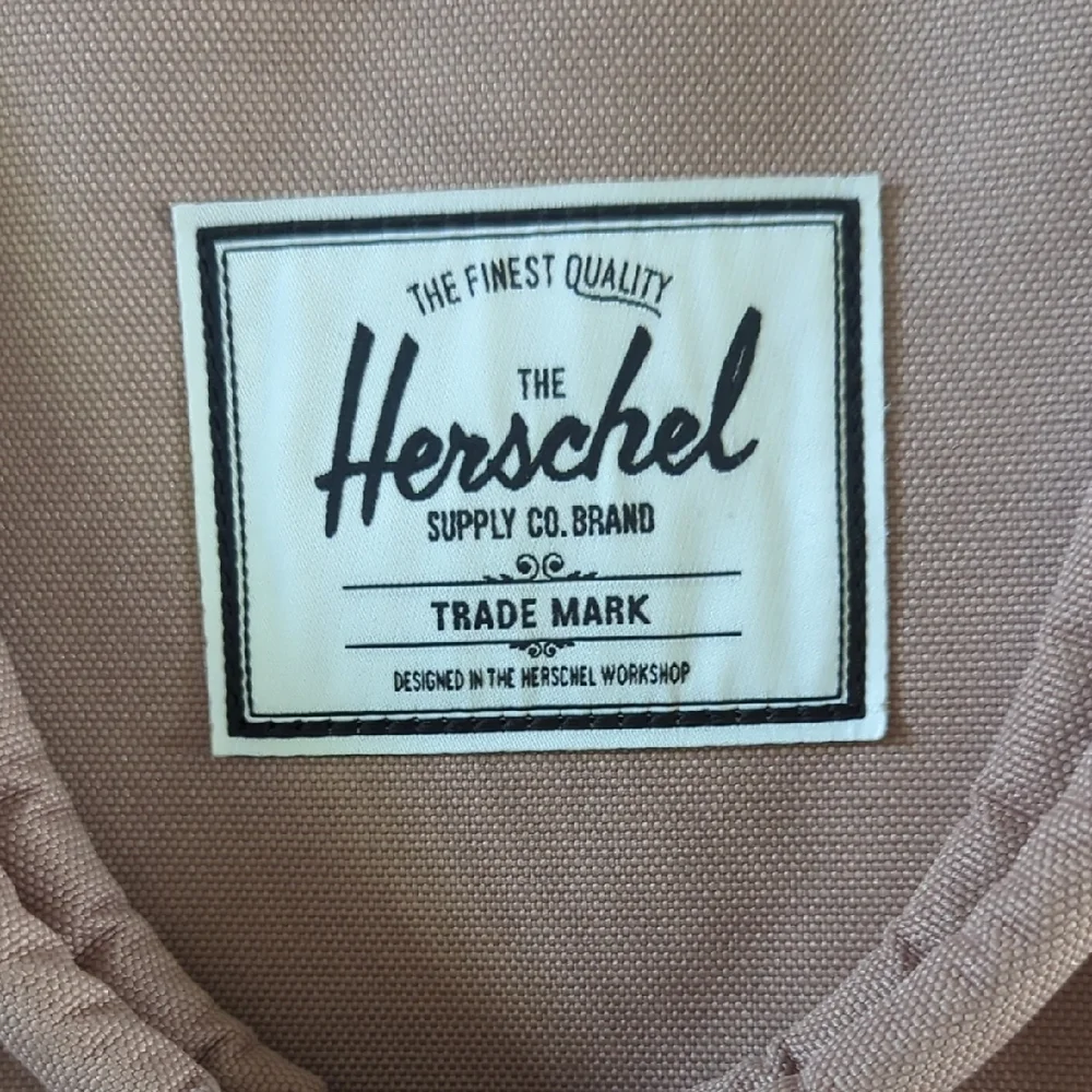 Herschel Supply Company Blush Tote Bag - Picture 3 of 9